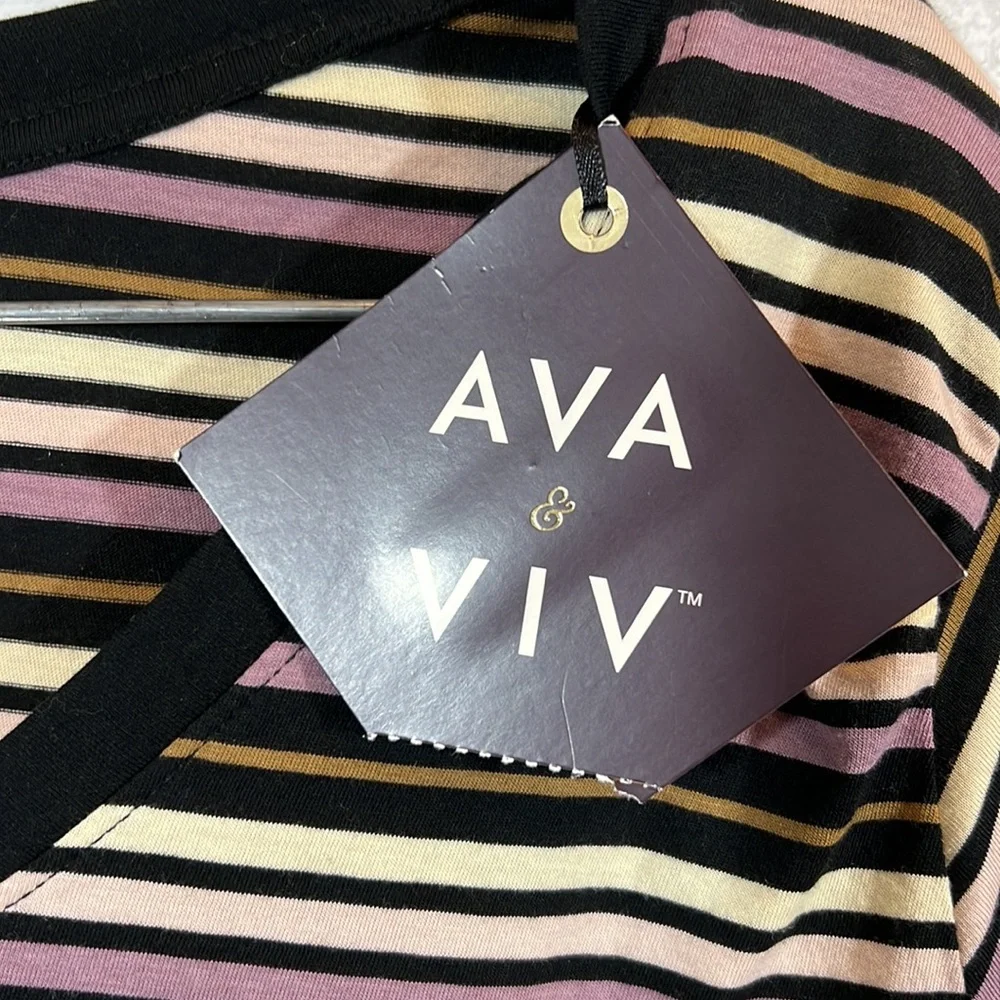 Ava & Viv stripe long sleeve top size 1X - Picture 5 of 11